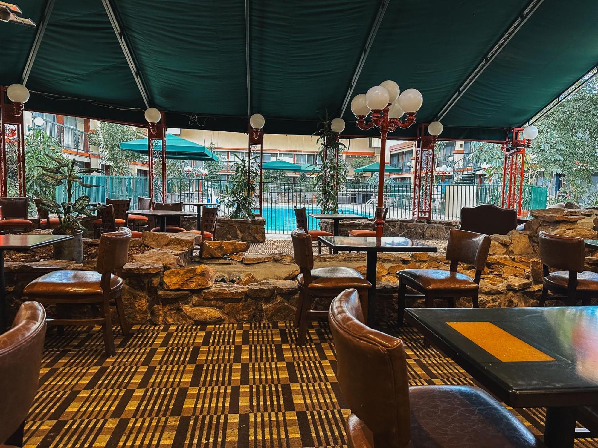 Clarion Inn Fort Collins Ngoại thất bức ảnh