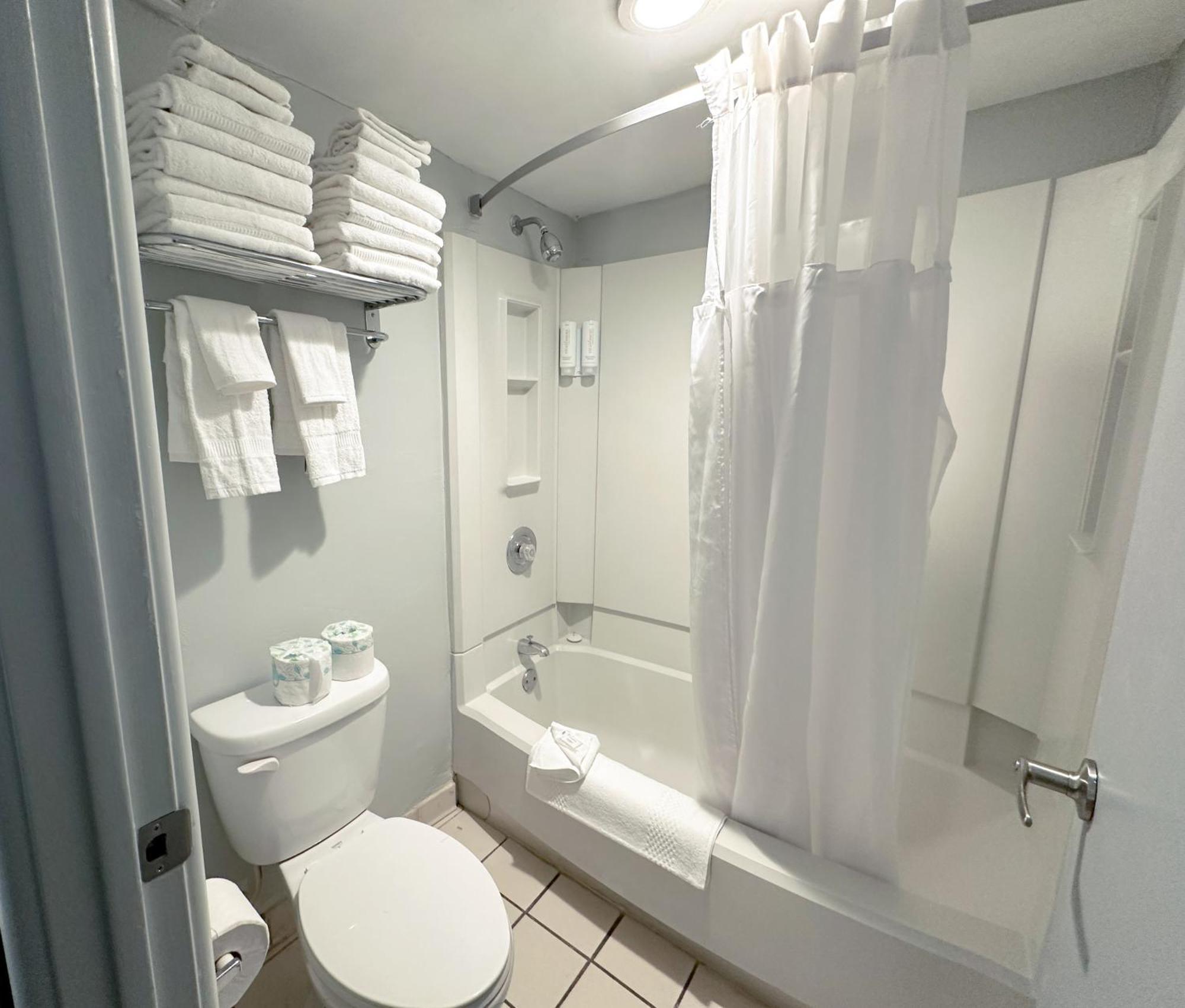 Clarion Inn Fort Collins Ngoại thất bức ảnh